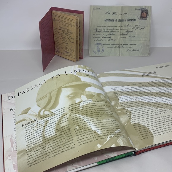 Passage to Liberty : The Story of Italian Immigration and the Rebirth of America - Picture 12 of 17